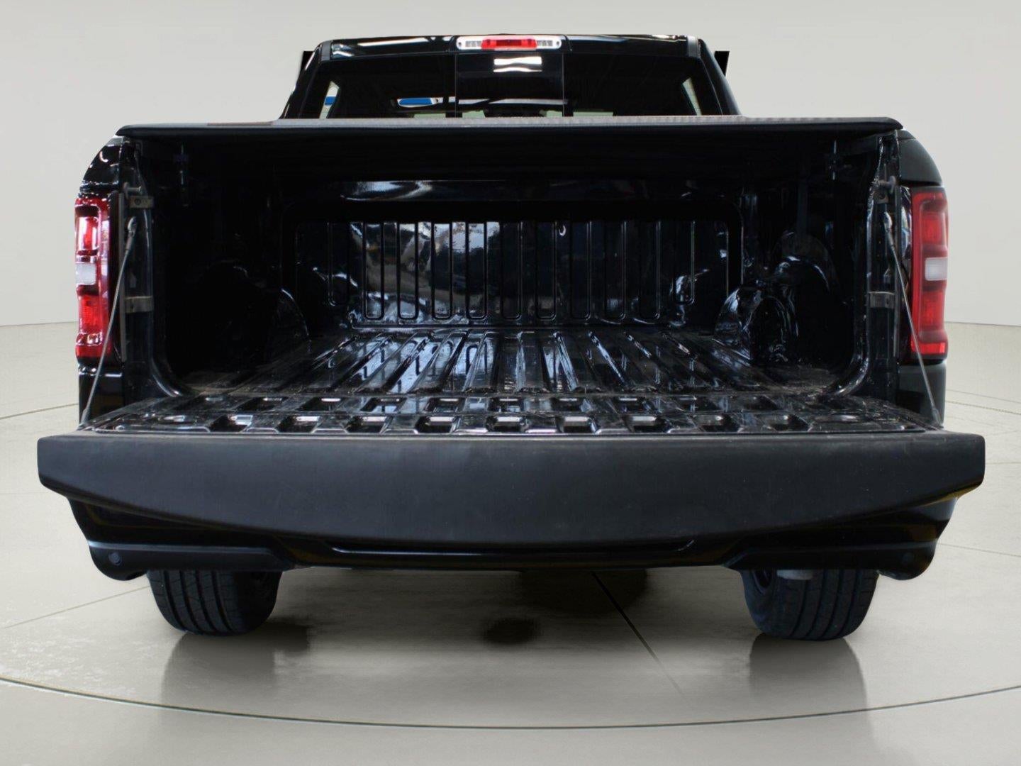 2025 RAM 1500 Big Horn Crew Cab 4x4 5'7" Box