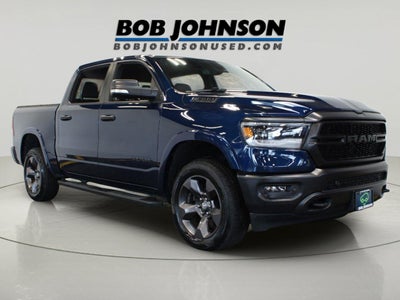 2020 RAM 1500 Big Horn Crew Cab 4x4 5'7" Box