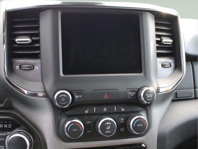 2020 RAM 1500 Big Horn Crew Cab 4x4 5'7" Box