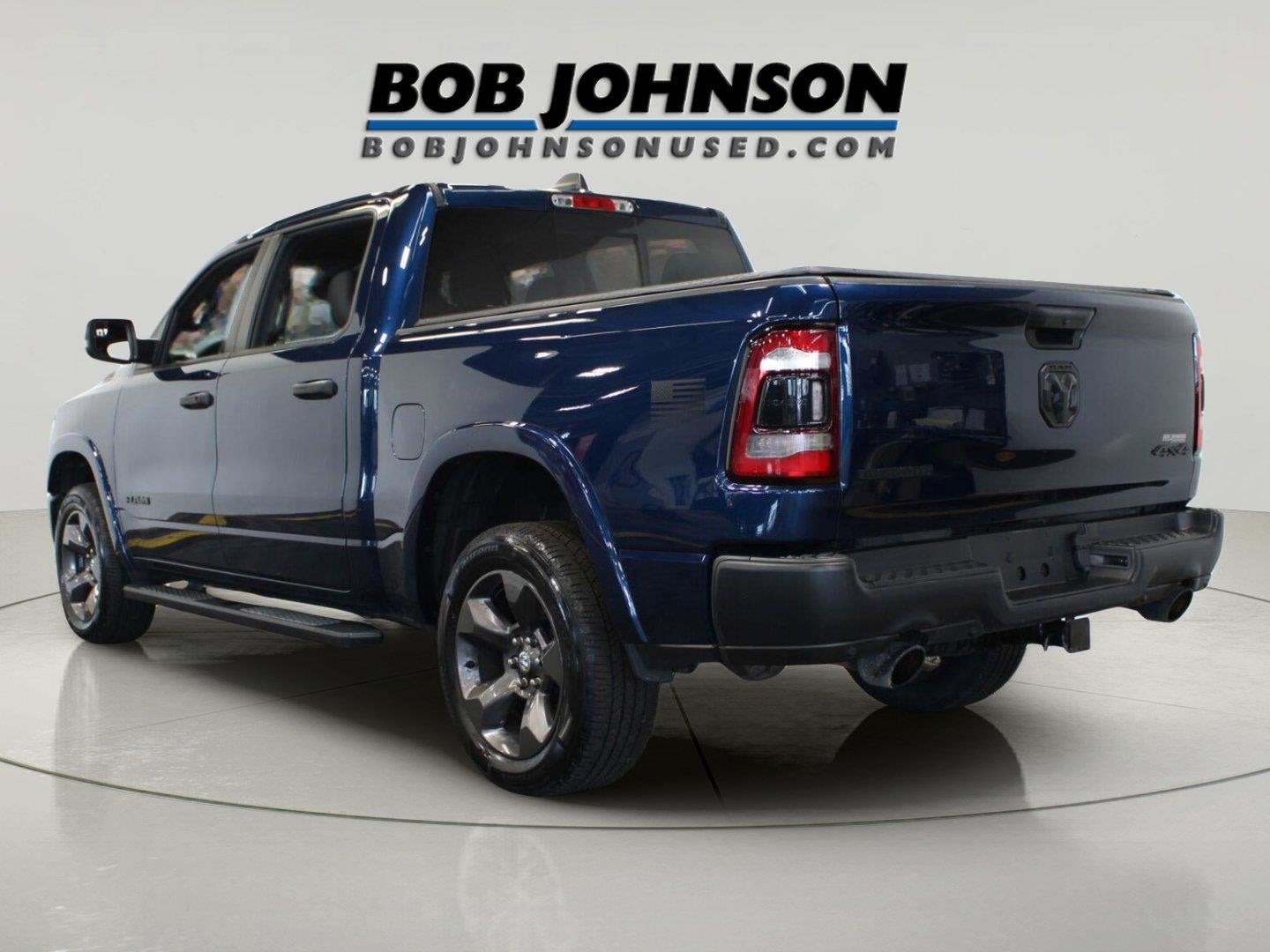 2020 RAM 1500 Big Horn Crew Cab 4x4 5'7" Box