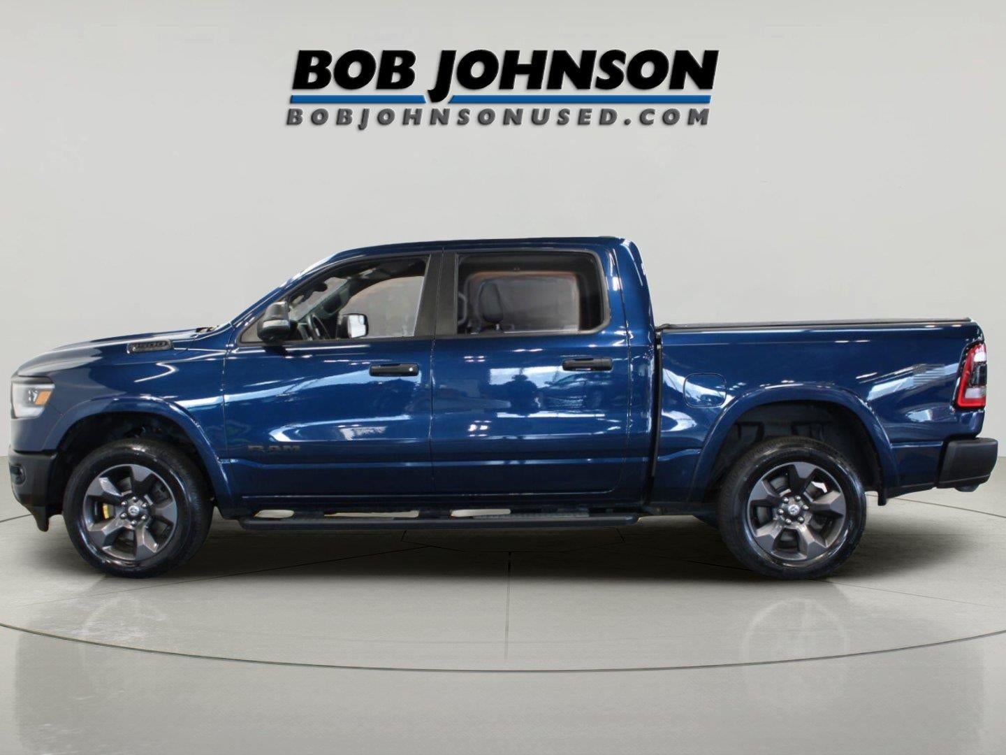2020 RAM 1500 Big Horn Crew Cab 4x4 5'7" Box