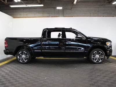 2019 RAM 1500 Limited Crew Cab 4x4 6'4" Box