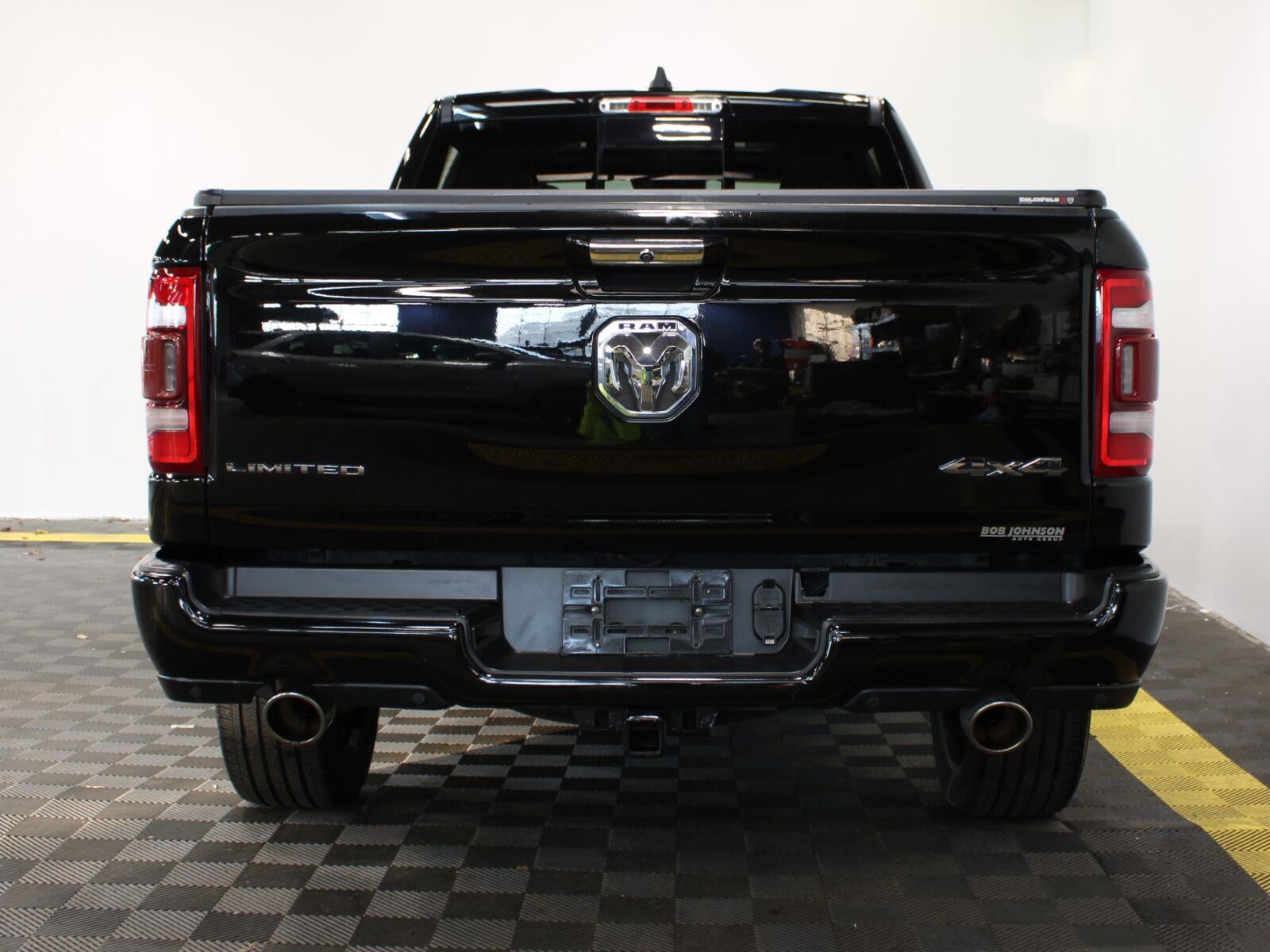2019 RAM 1500 Limited Crew Cab 4x4 6'4" Box