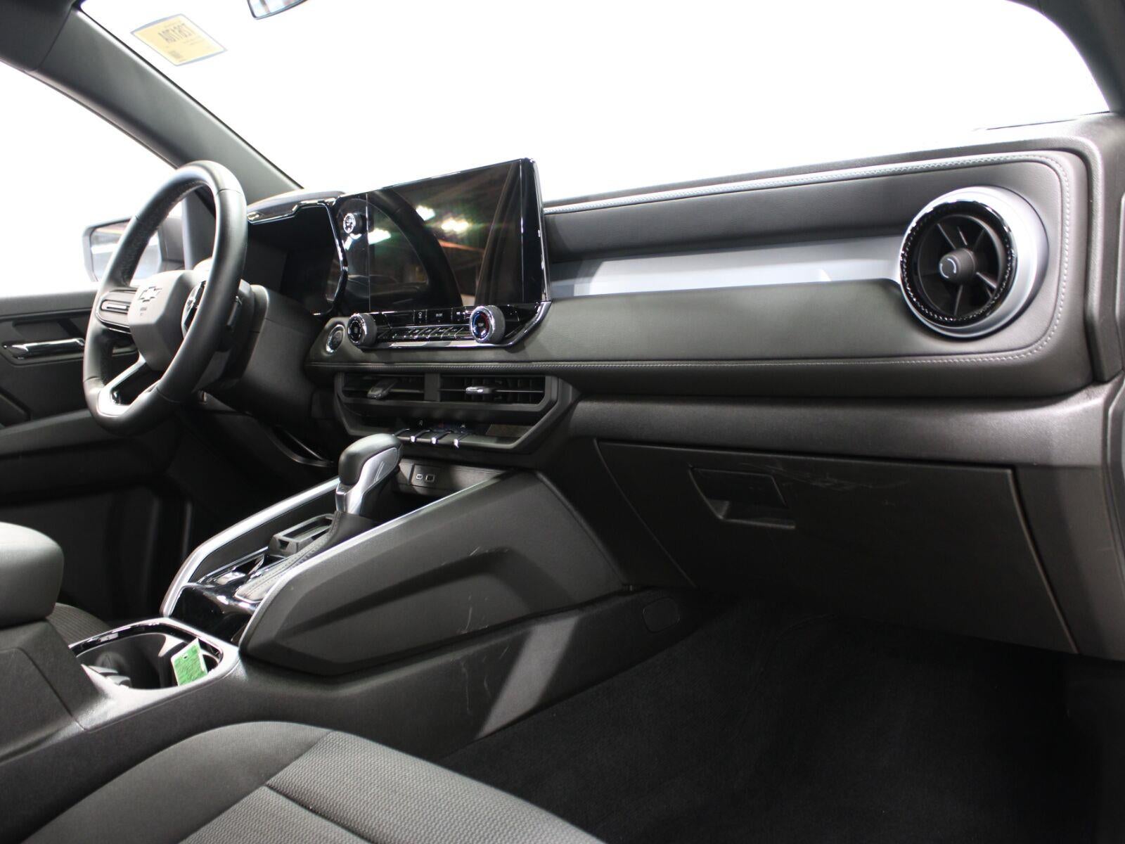 2023 Chevrolet Colorado 2WD LT