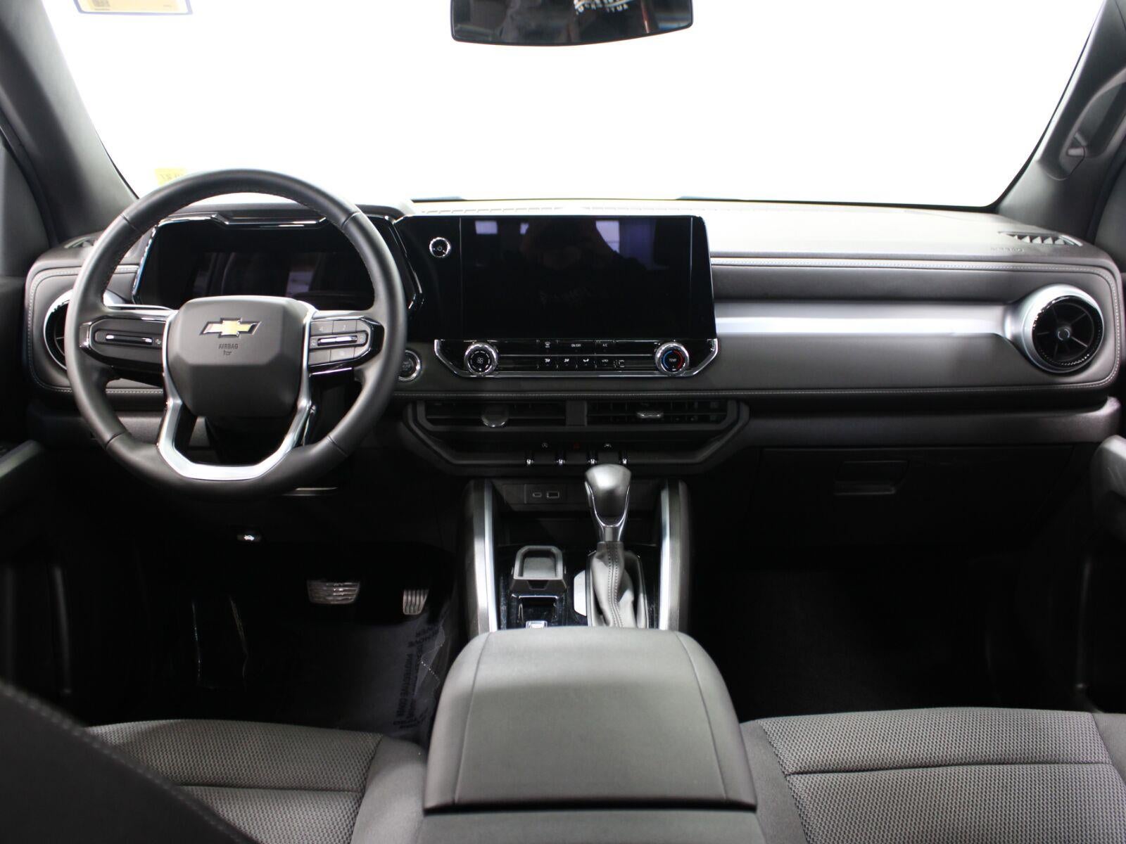 2023 Chevrolet Colorado 2WD LT