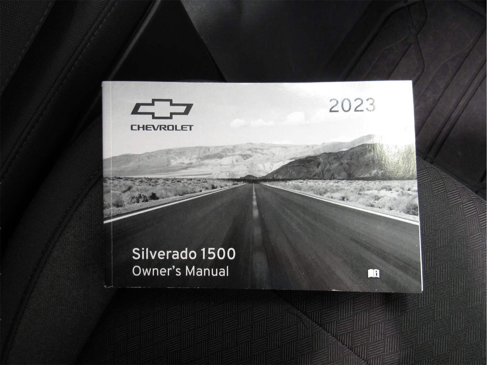 2023 Chevrolet Silverado 1500 Custom