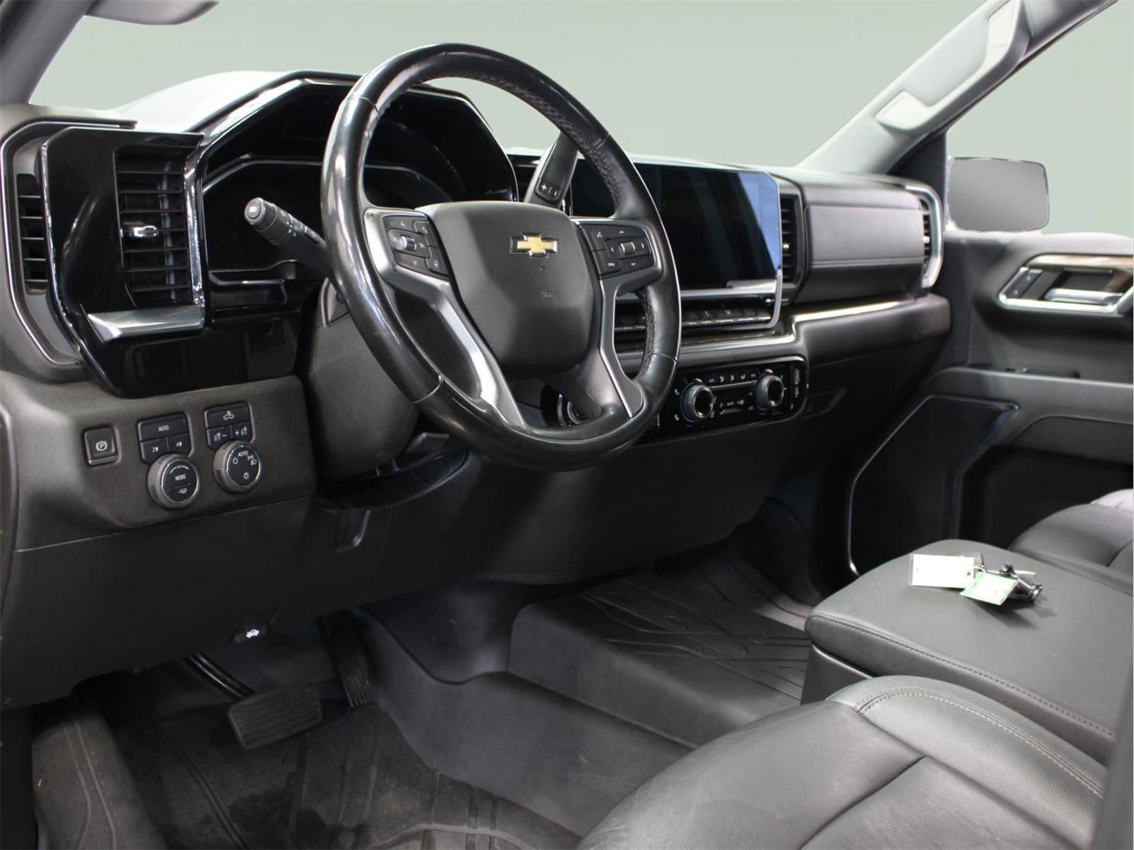 2023 Chevrolet Silverado 1500 LT