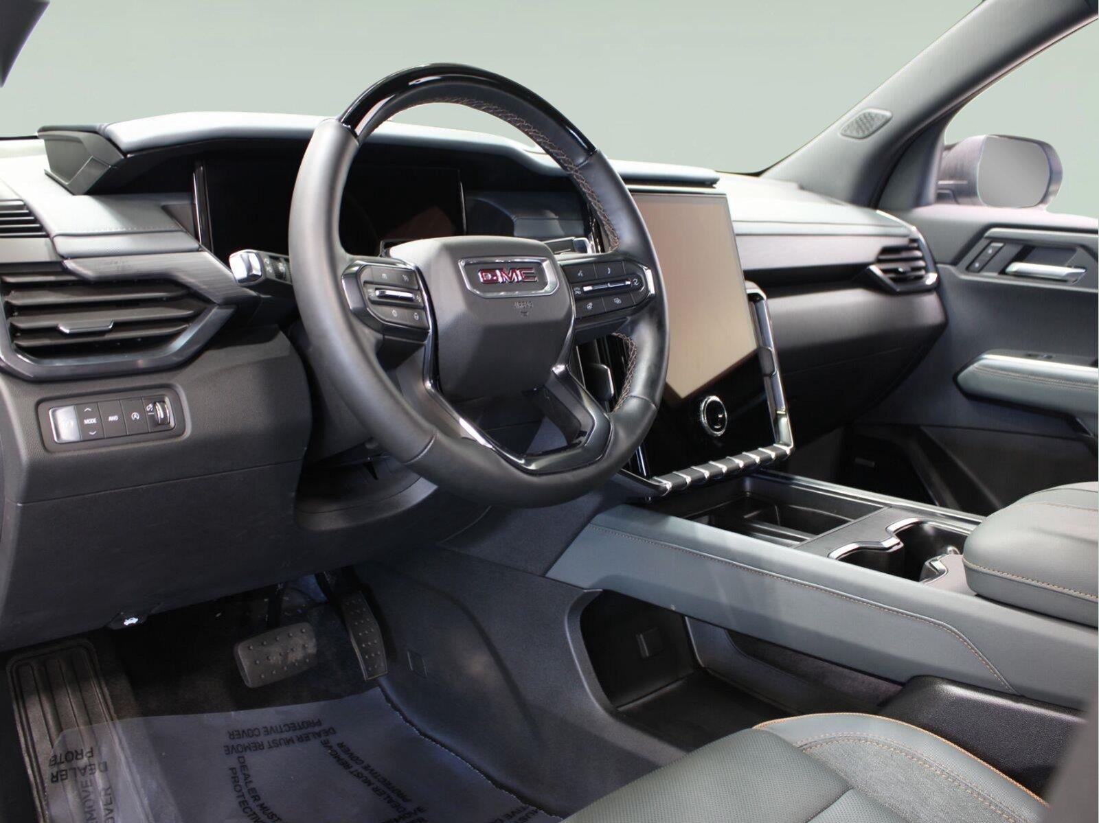 2025 GMC Acadia AT4