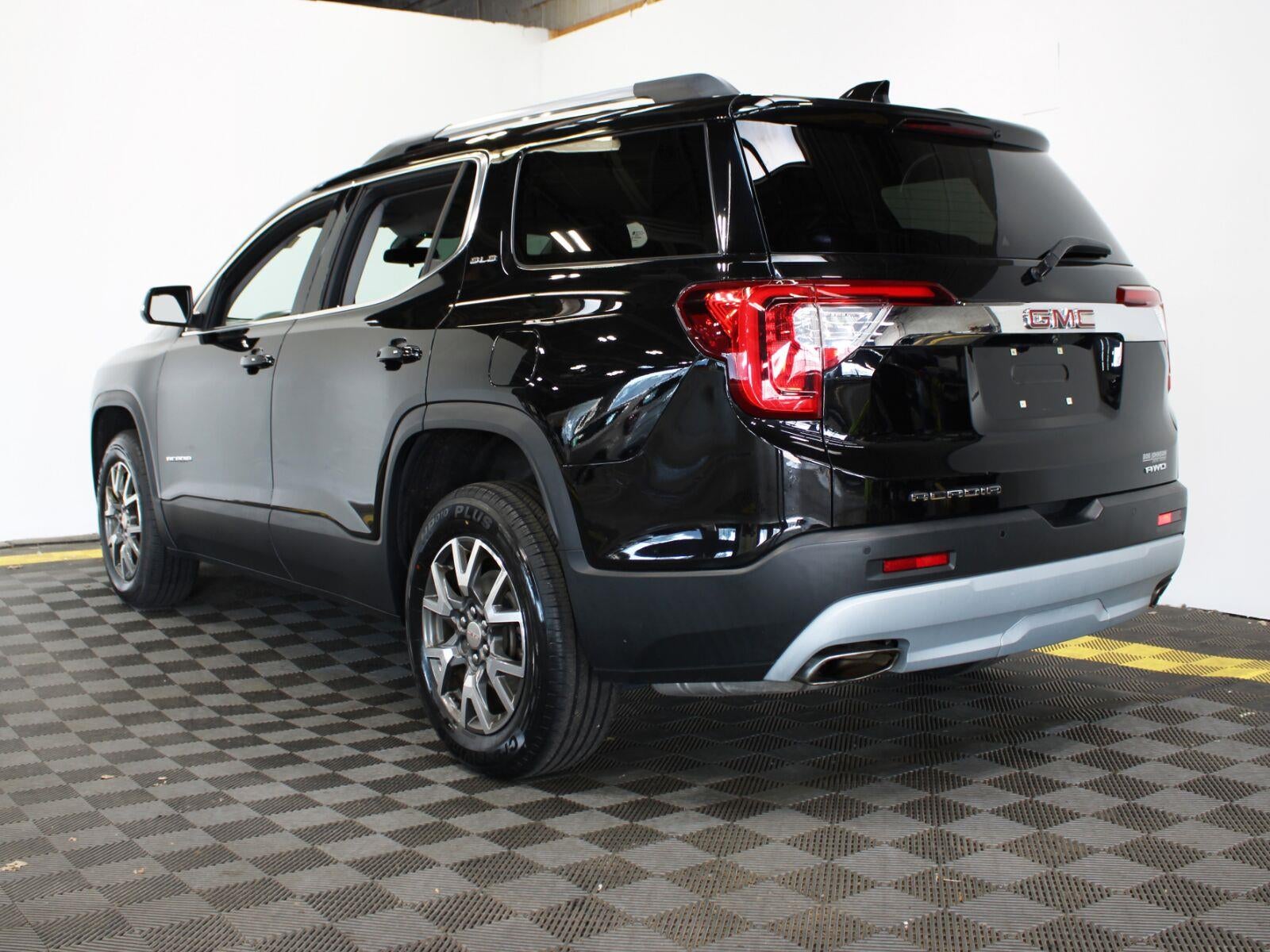 2020 GMC Acadia SLE