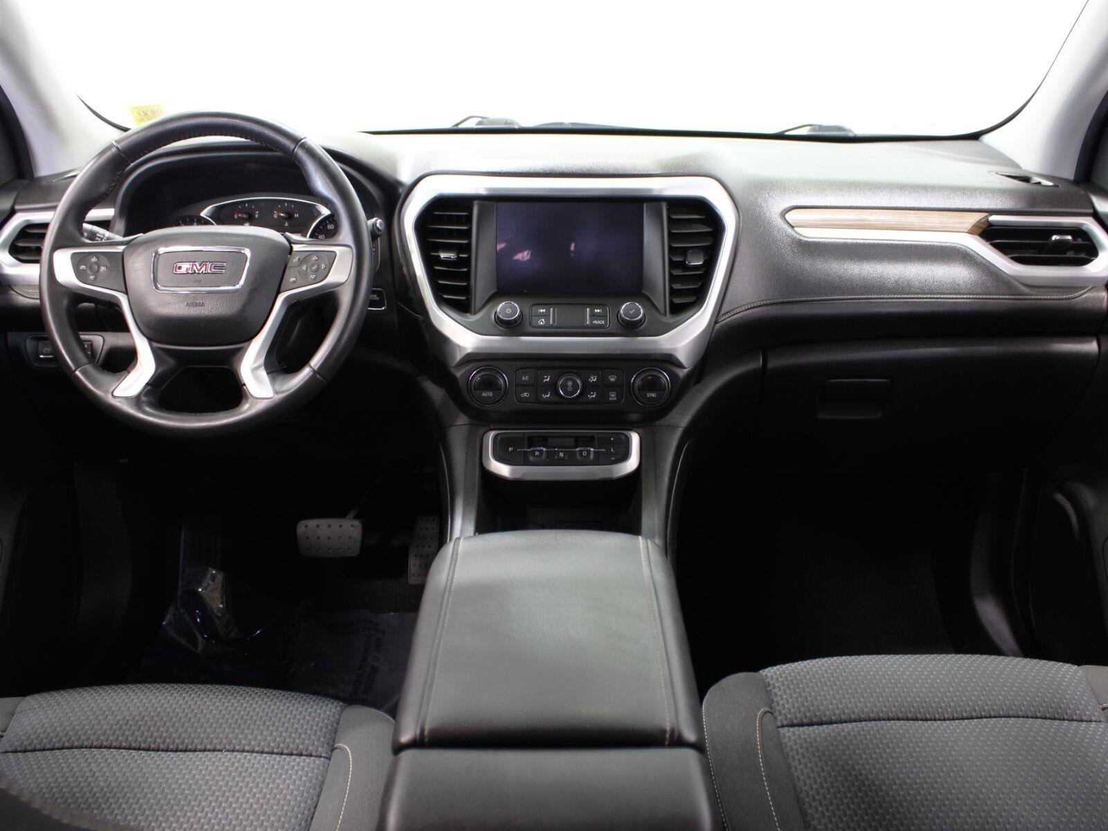 2020 GMC Acadia SLE