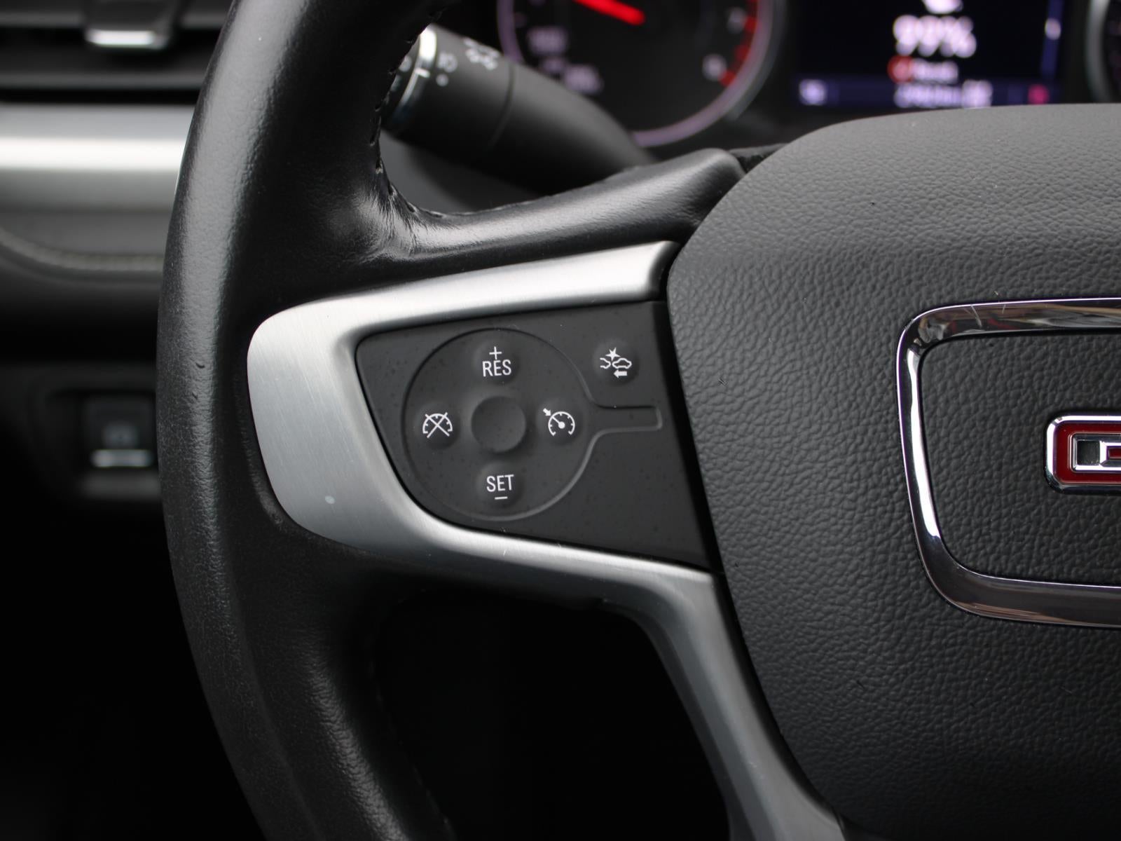 2022 GMC Acadia SLT