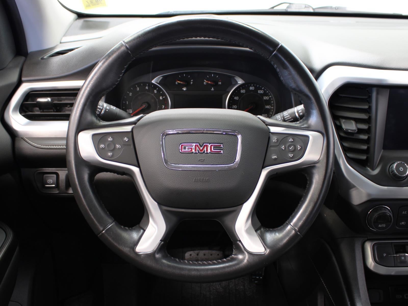 2022 GMC Acadia SLT