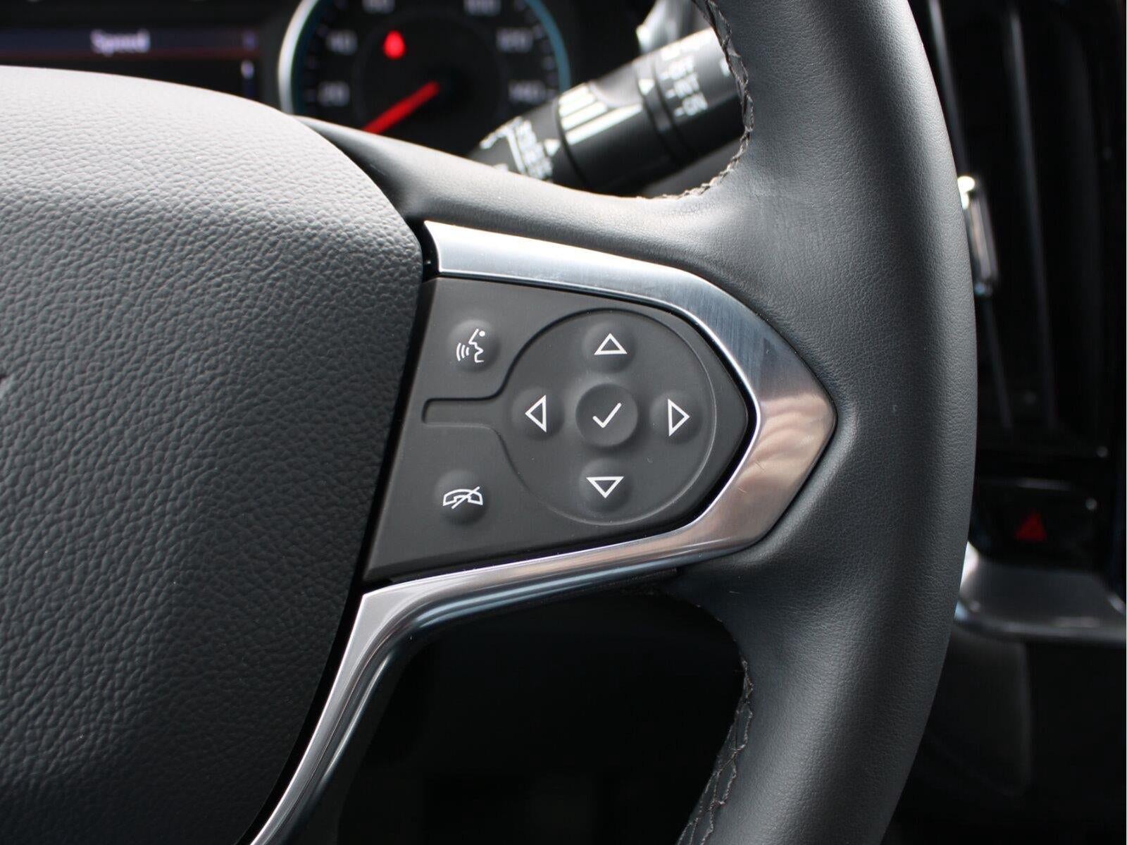 2024 Chevrolet Traverse Limited LT Cloth