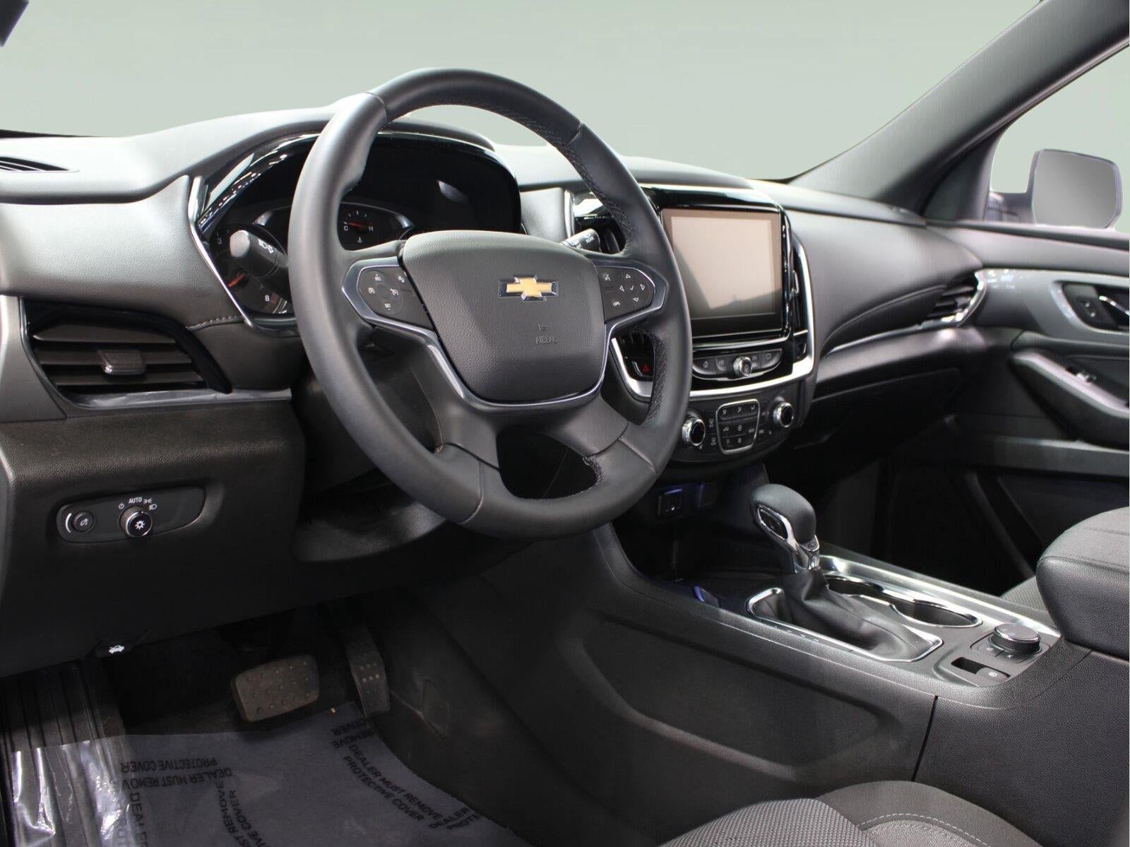 2024 Chevrolet Traverse Limited LT Cloth