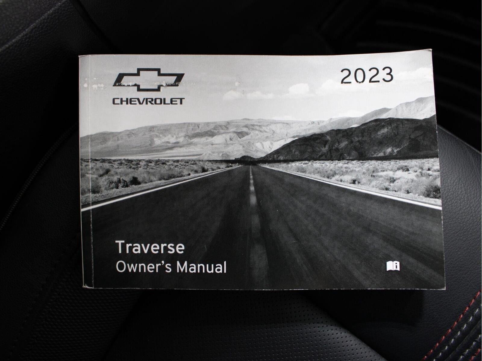 2023 Chevrolet Traverse RS