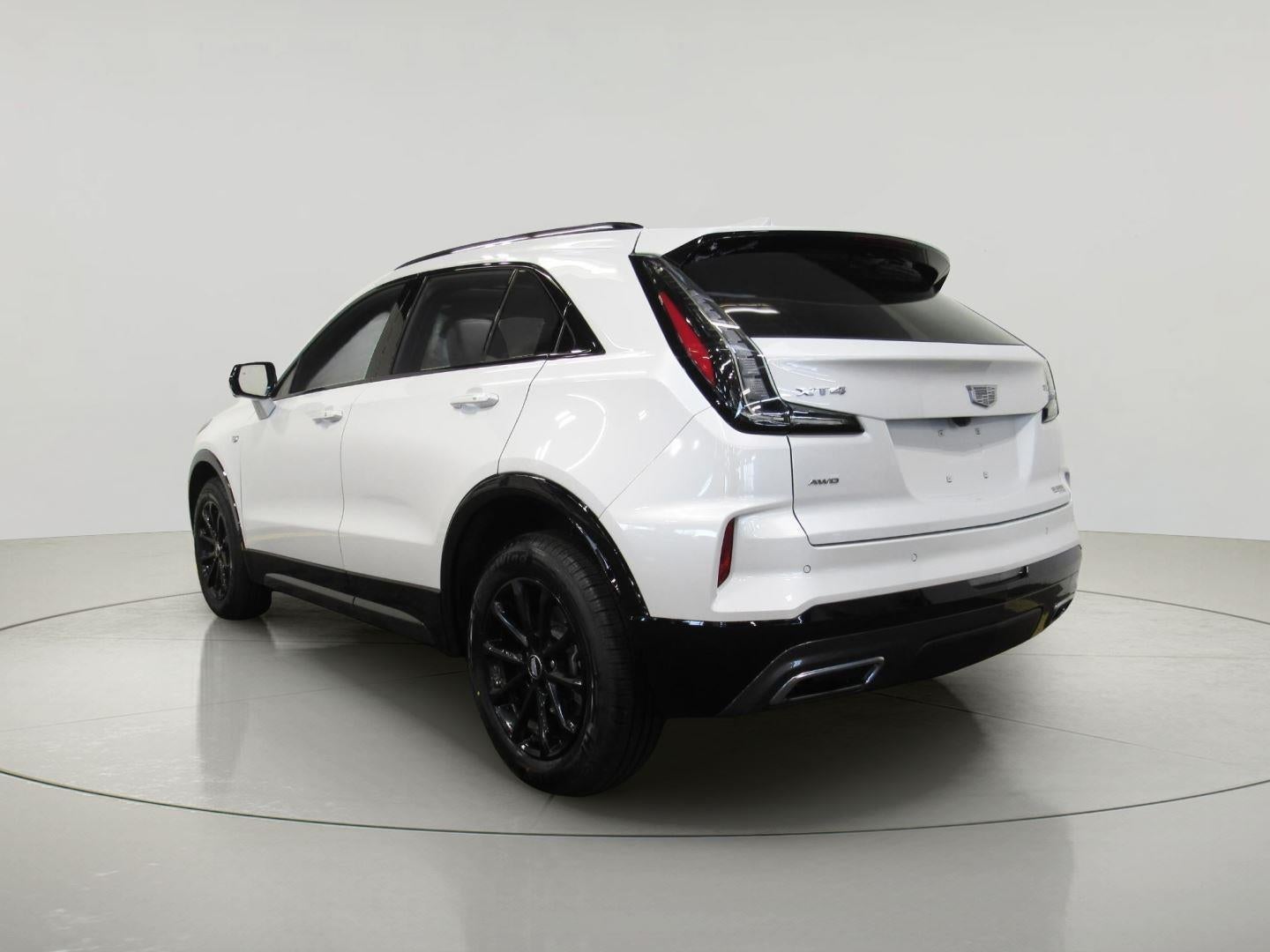 2025 Cadillac XT4 Sport