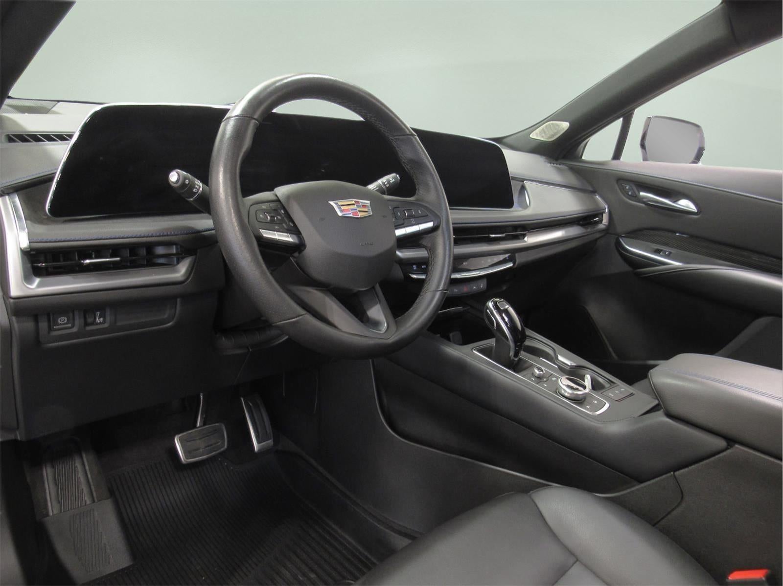 2025 Cadillac XT4 Sport