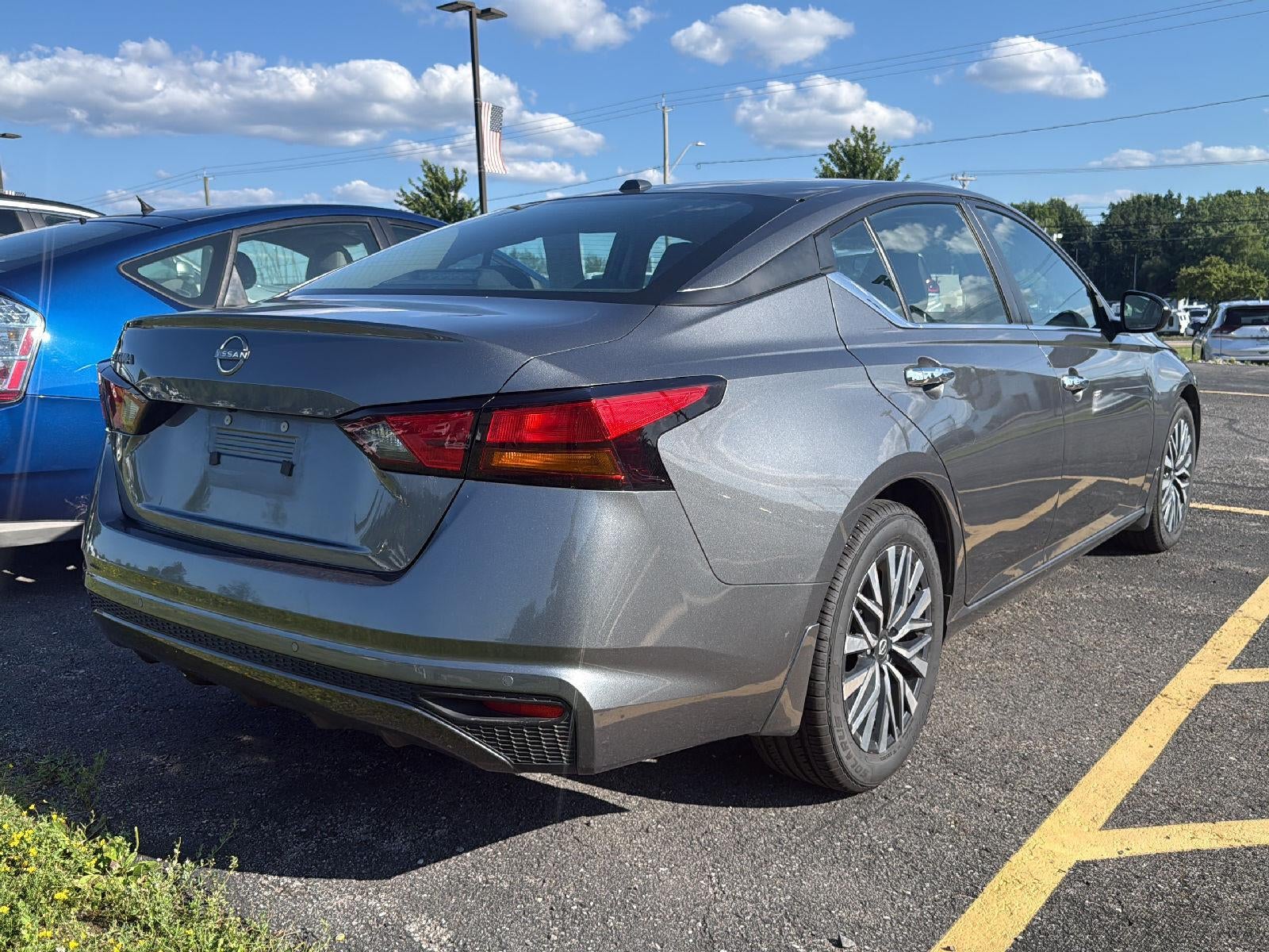 2025 Nissan Altima SV