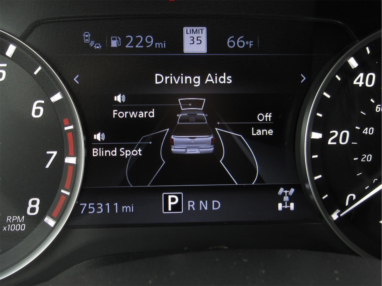 2023 Nissan TITAN Crew Cab Platinum Reserve 4x4