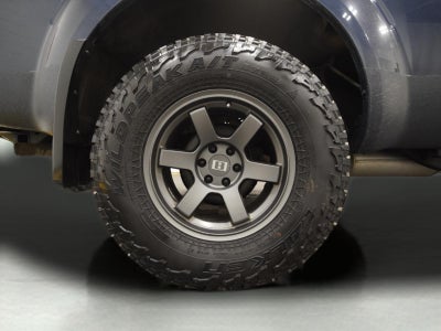 2017 Nissan Frontier SV V6