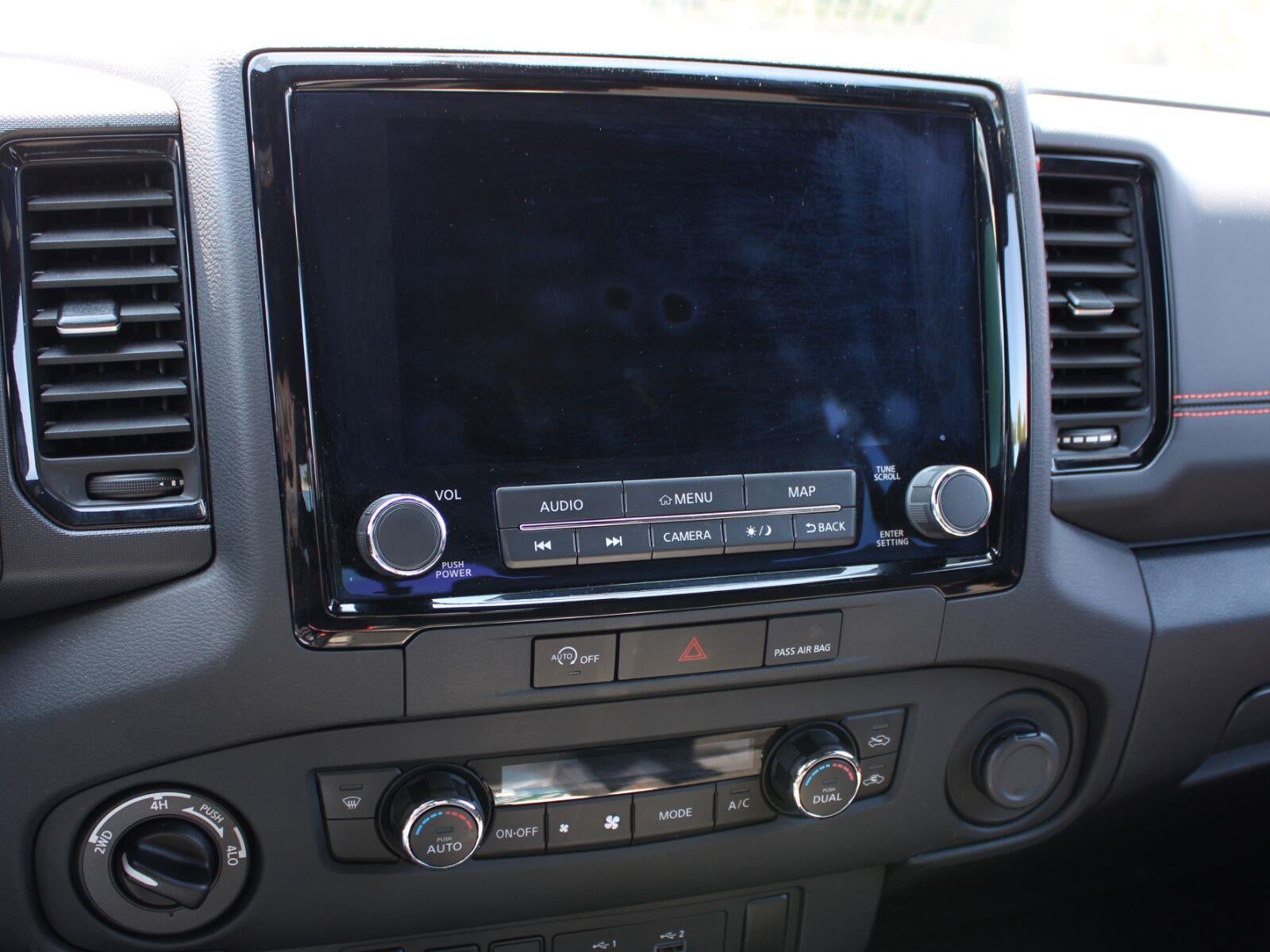 2024 Nissan Frontier Crew Cab PRO-4X 4x4