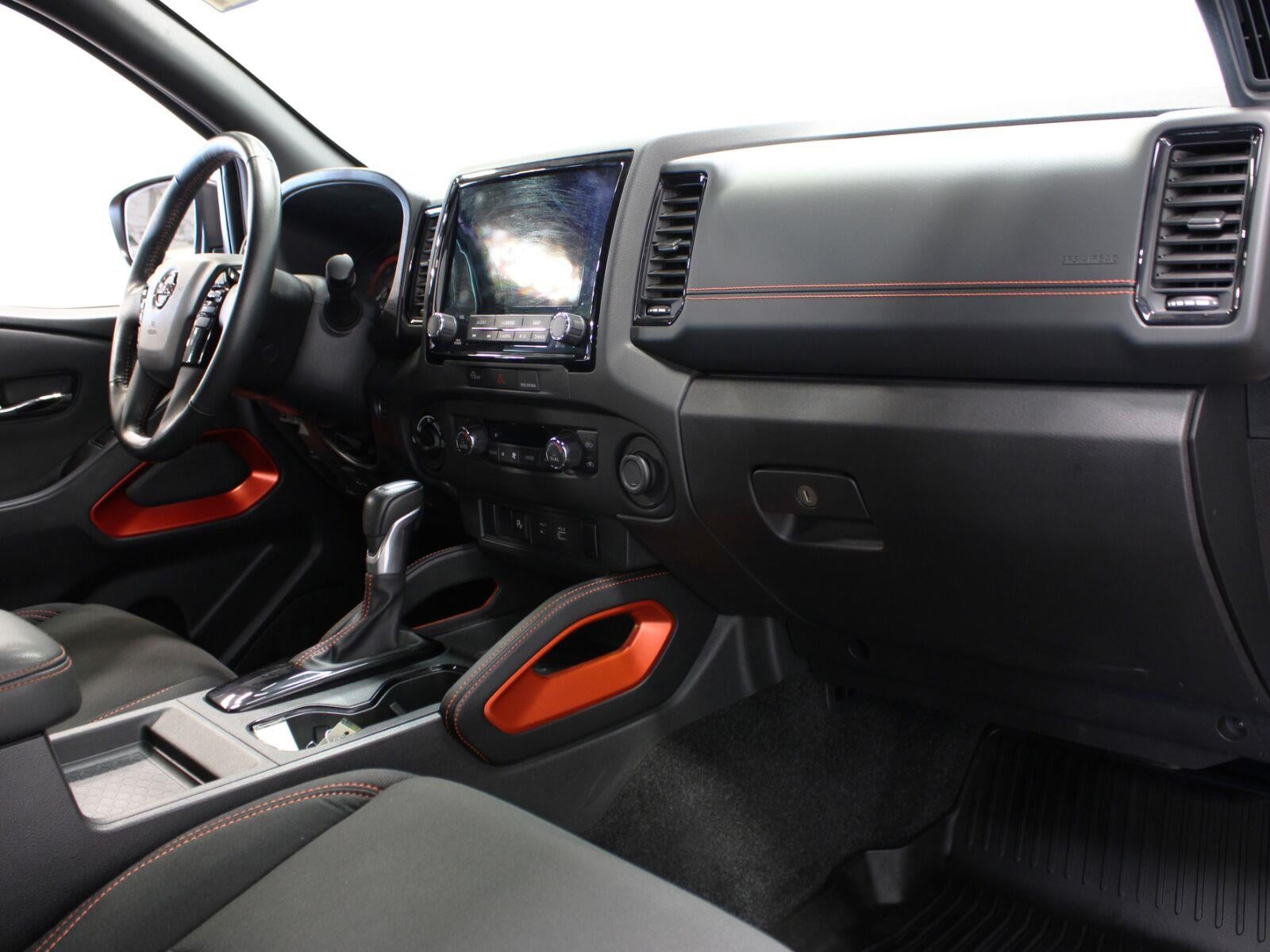 2024 Nissan Frontier Crew Cab PRO-4X 4x4