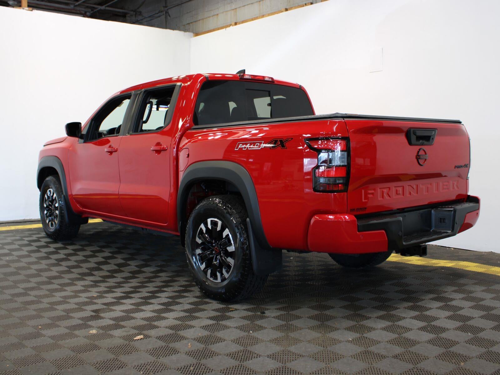2024 Nissan Frontier Crew Cab PRO-4X 4x4