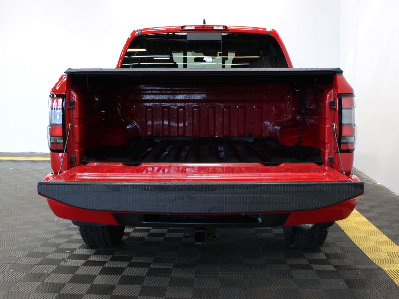 2024 Nissan Frontier Crew Cab PRO-4X 4x4