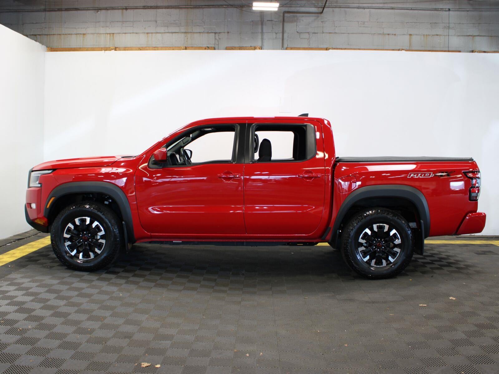 2024 Nissan Frontier Crew Cab PRO-4X 4x4