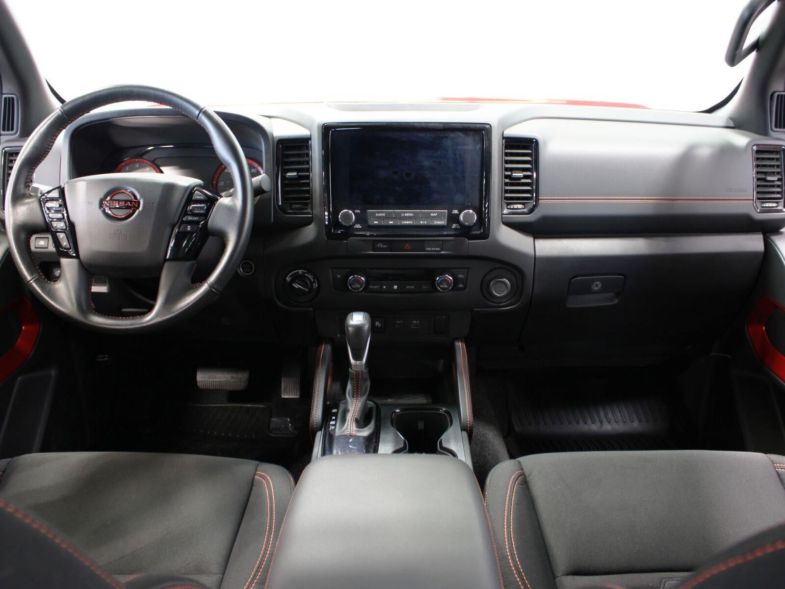 2024 Nissan Frontier Crew Cab PRO-4X 4x4