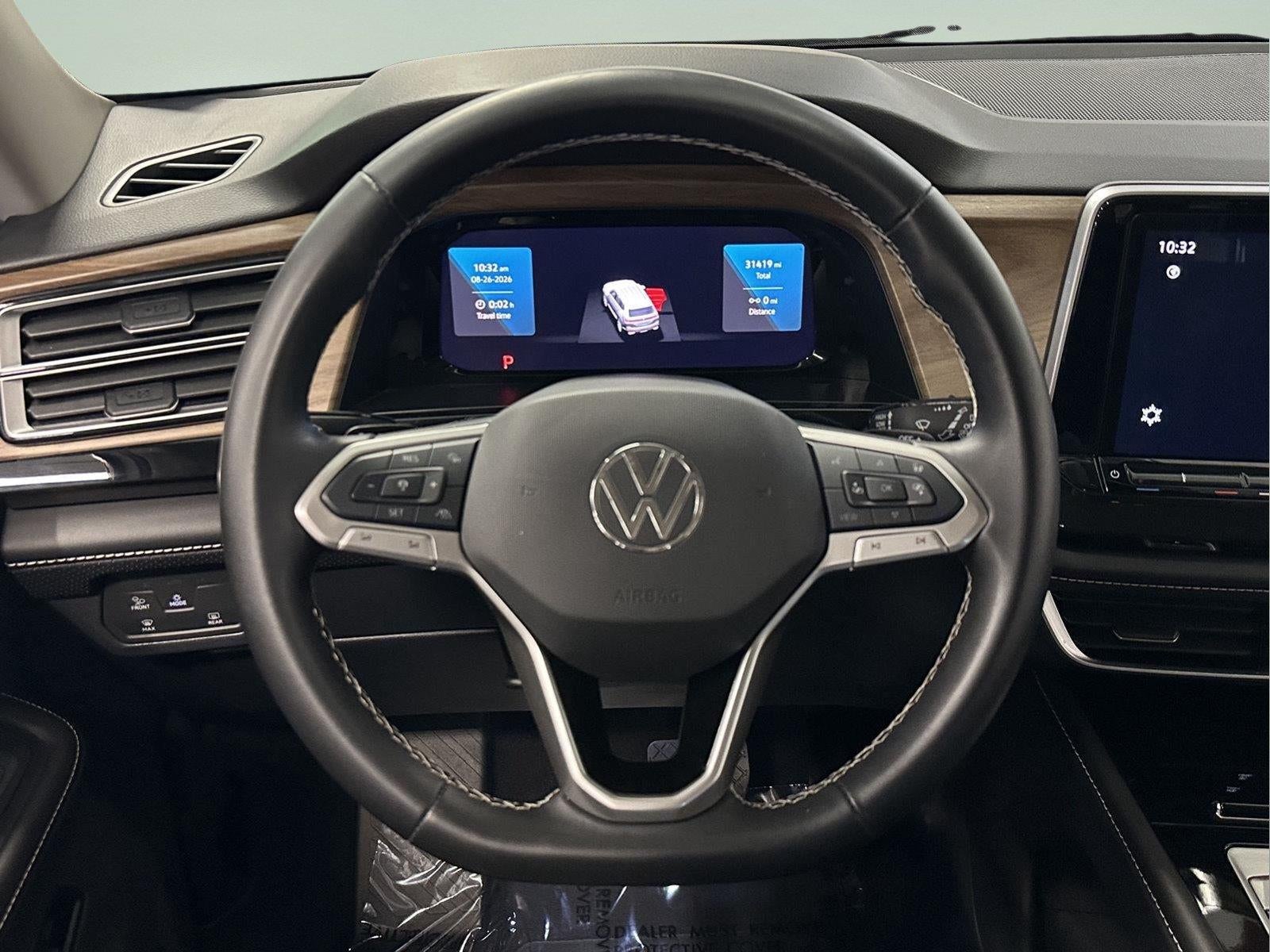 2025 Volkswagen Atlas 2.0T SE w/Technology