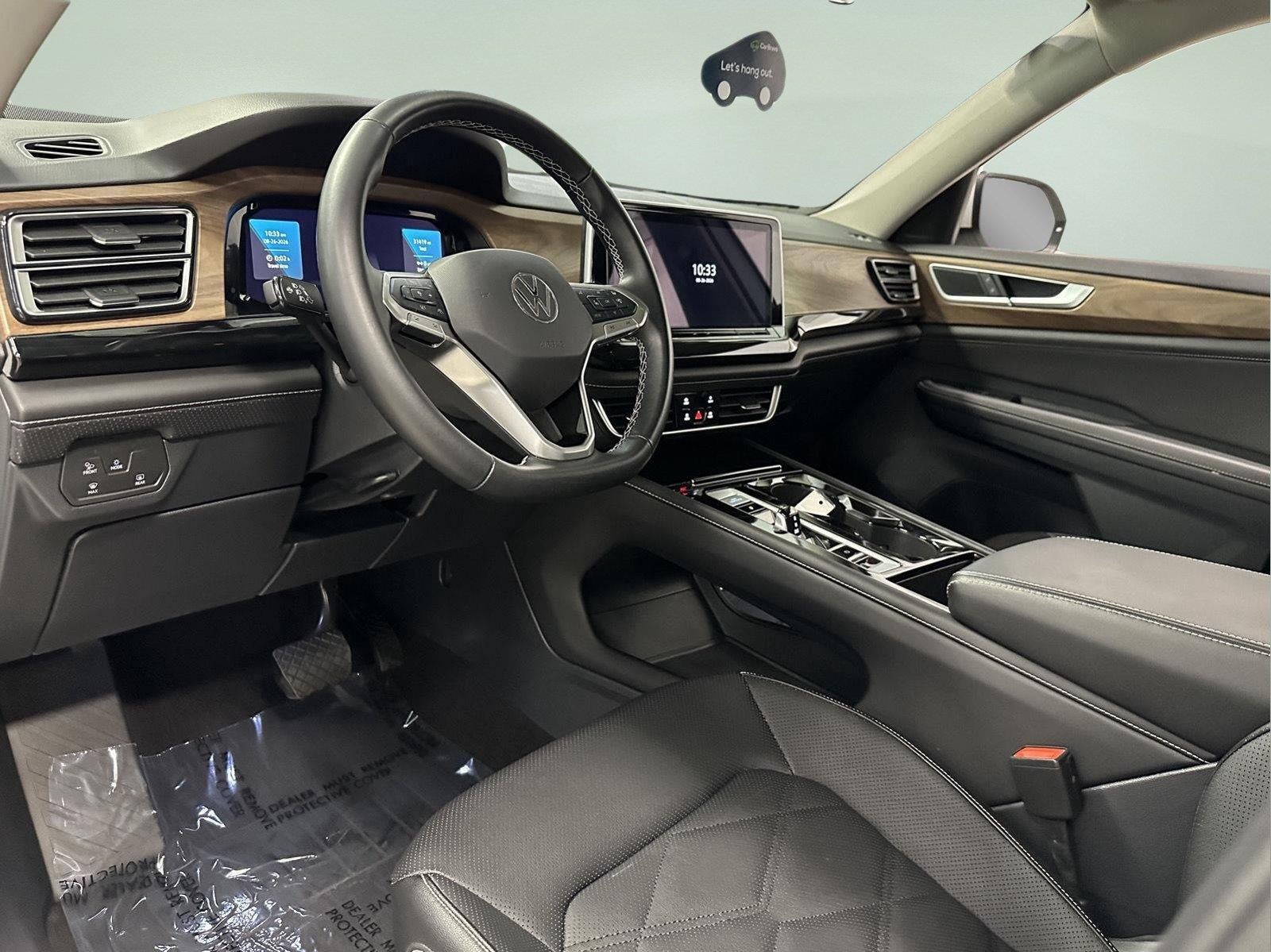 2025 Volkswagen Atlas 2.0T SE w/Technology