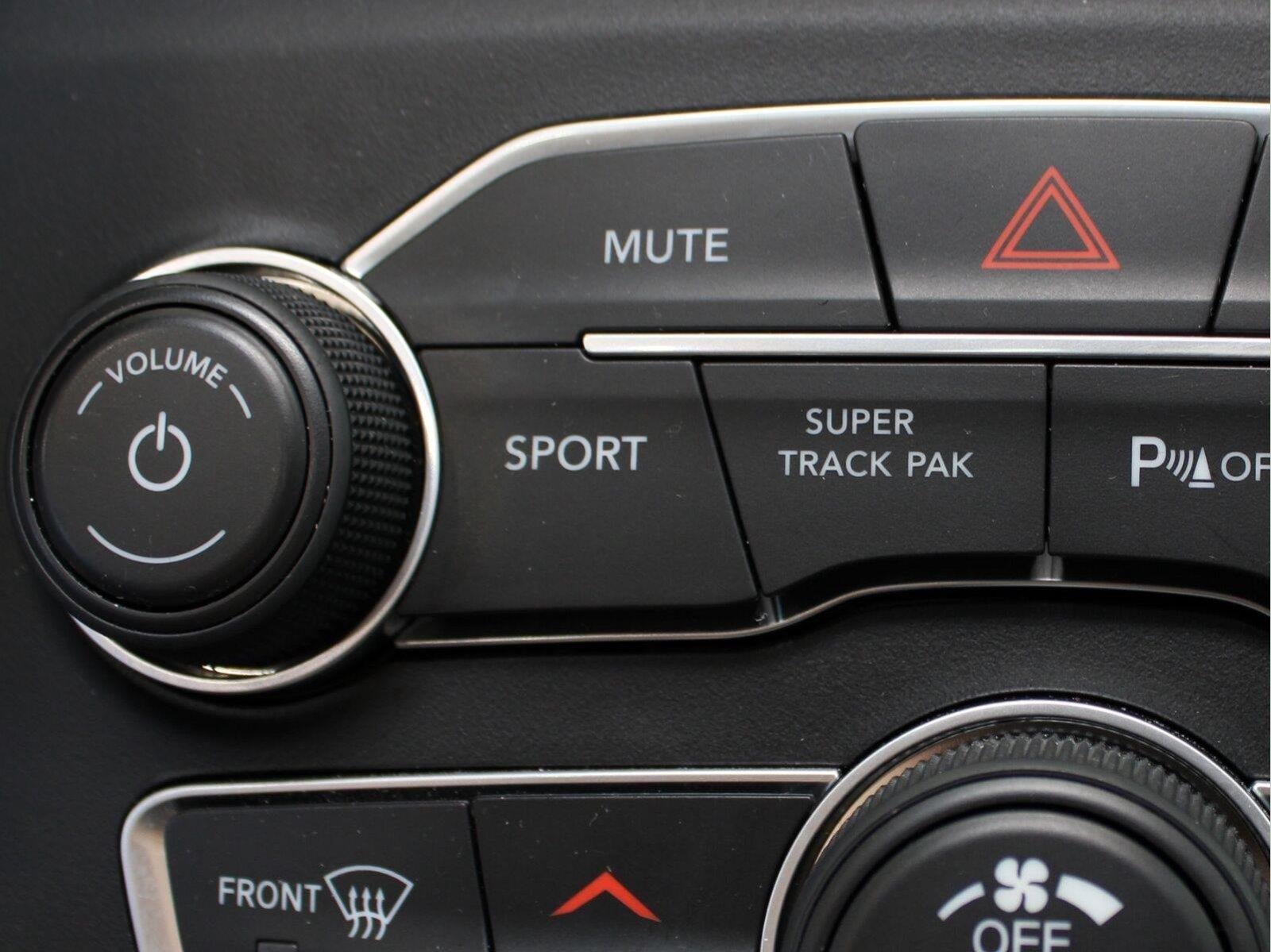 2023 Dodge Charger SXT AWD