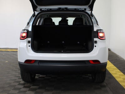 2022 Jeep Compass Latitude Lux 4x4