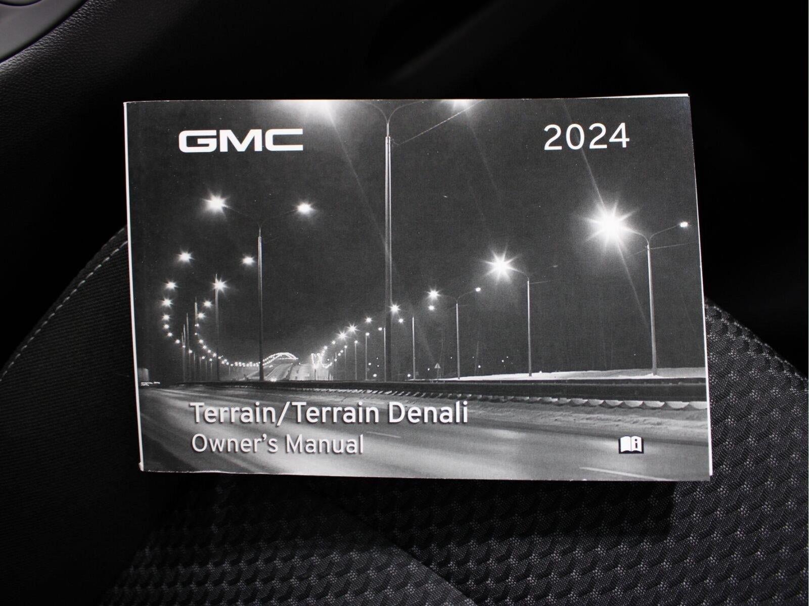 2024 GMC Terrain SLE