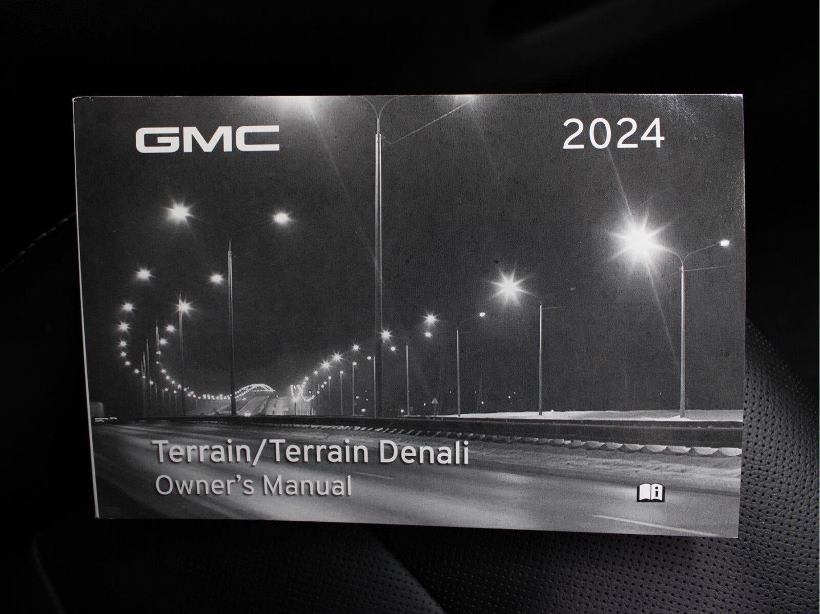 2024 GMC Terrain SLT