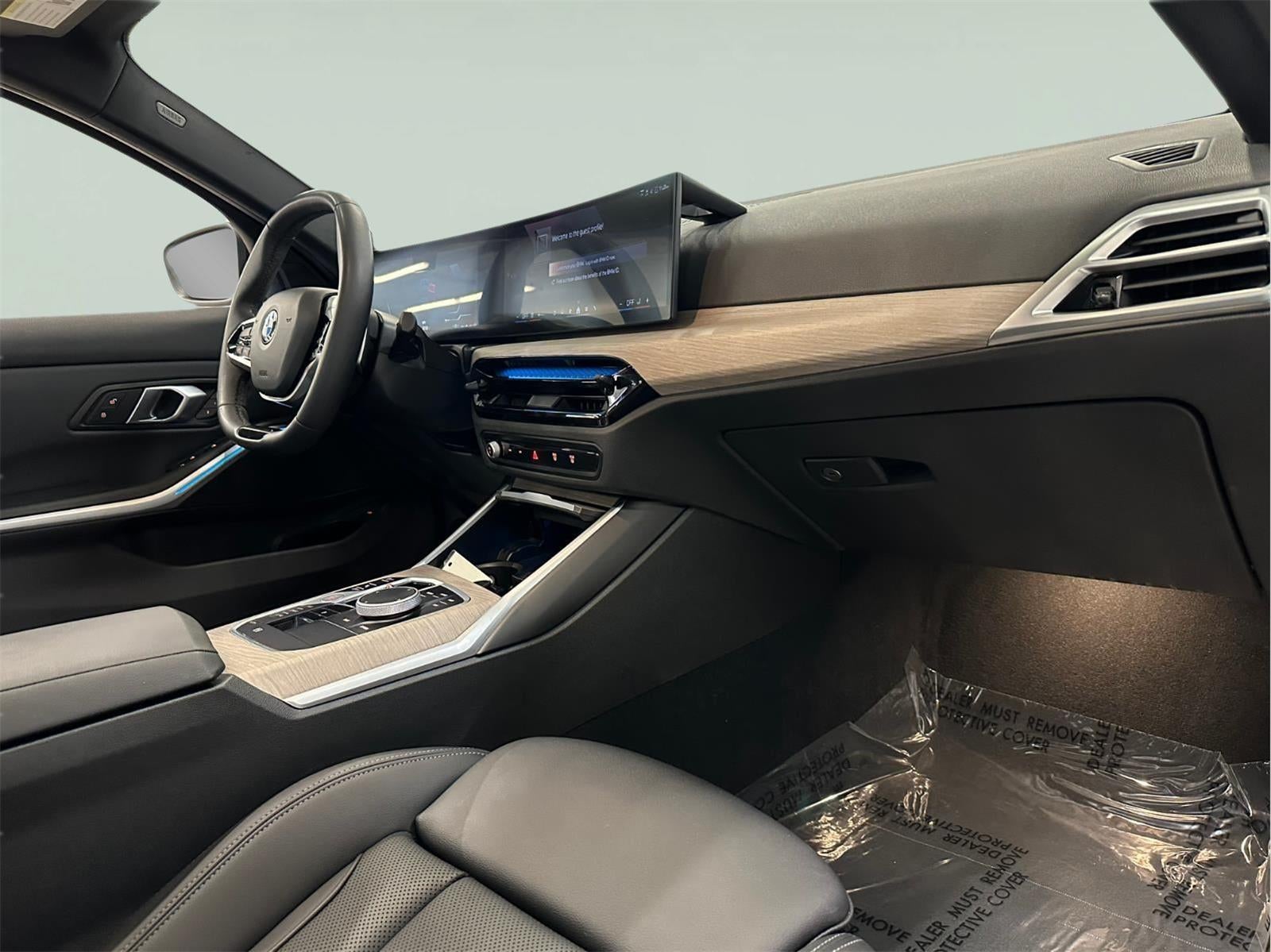 2025 BMW 3 Series 330i xDrive