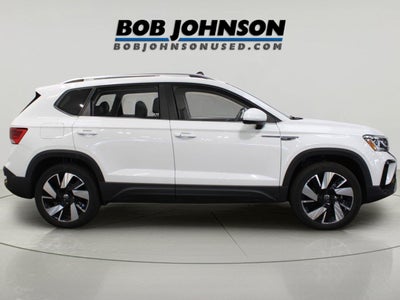 2024 Volkswagen Taos SEL