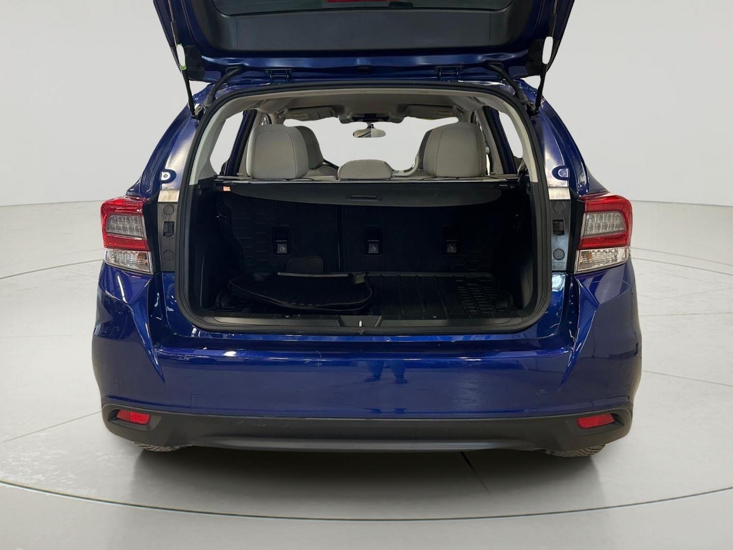 2022 Subaru Impreza Premium 5-Door