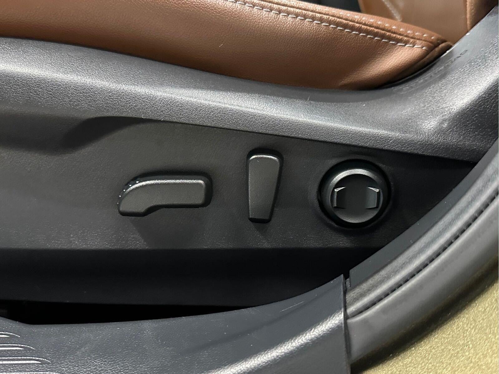 2022 Subaru Outback Touring