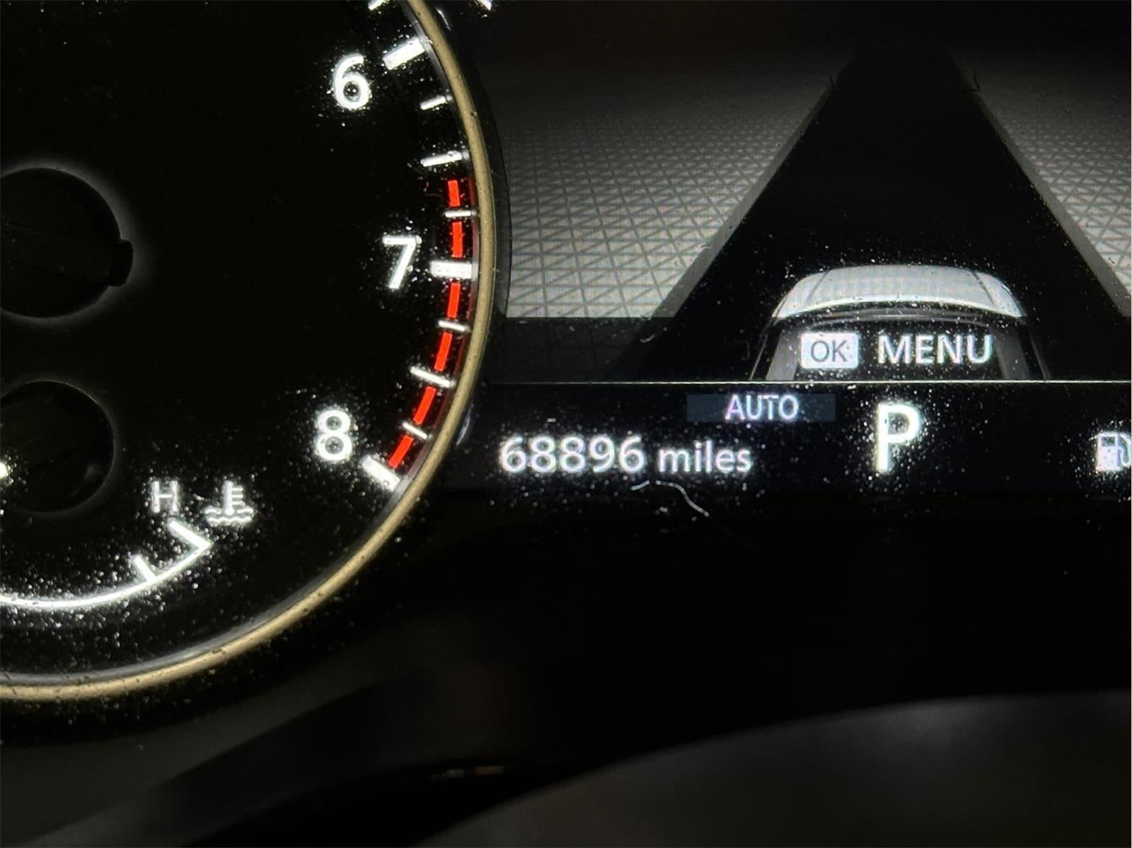 2022 Nissan Pathfinder SL 4WD