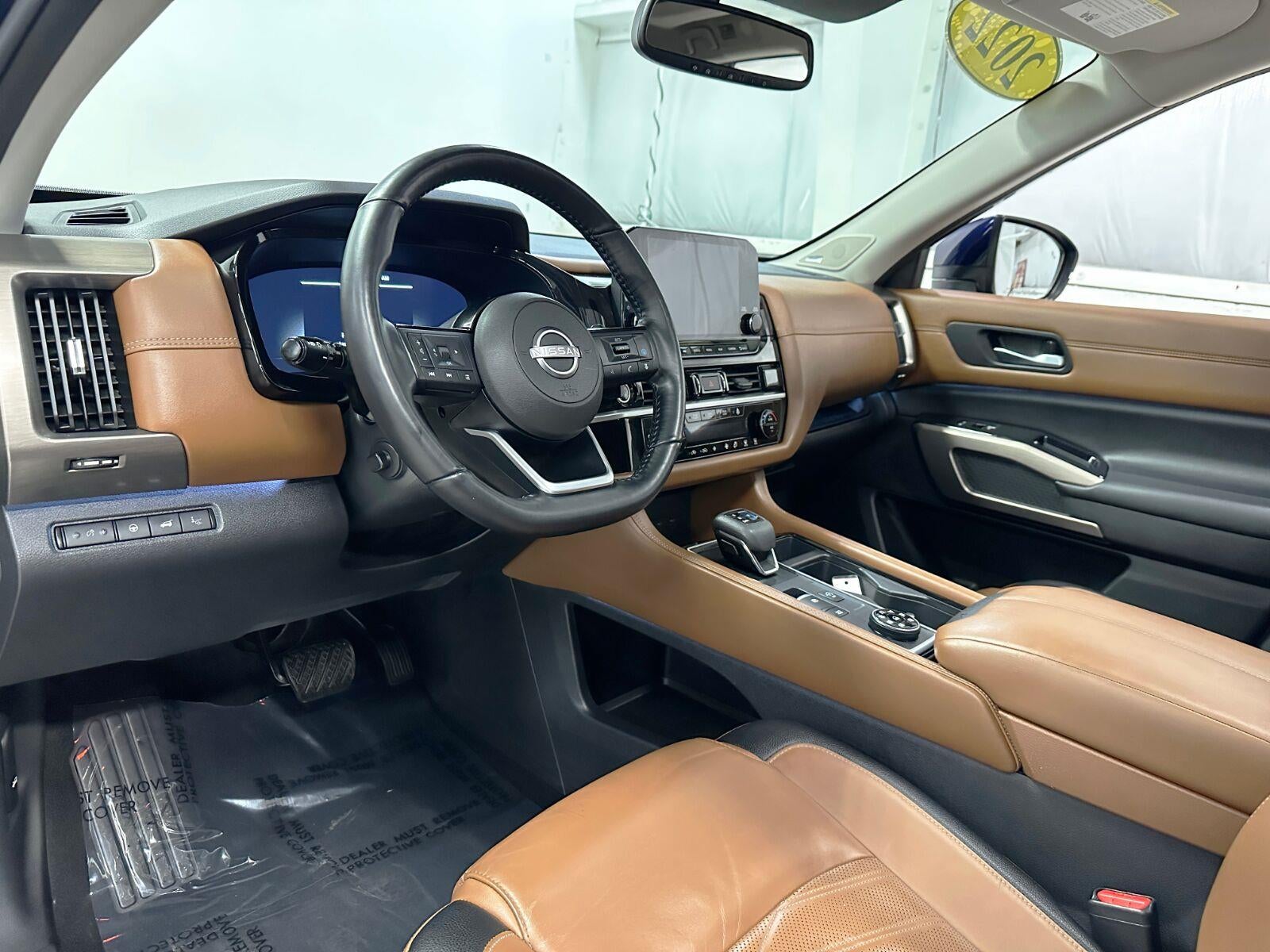 2022 Nissan Pathfinder Platinum