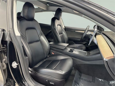2022 Tesla Model 3 Long Range Dual Motor All-Wheel Drive