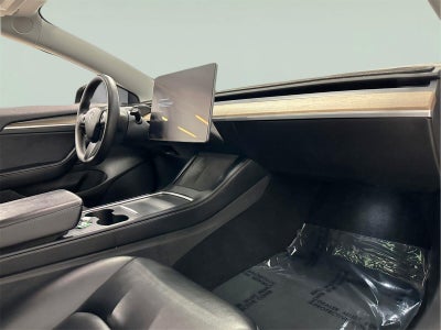 2022 Tesla Model 3 Long Range Dual Motor All-Wheel Drive