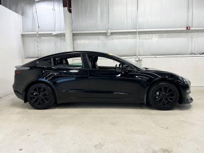 2022 Tesla Model 3 Long Range Dual Motor All-Wheel Drive