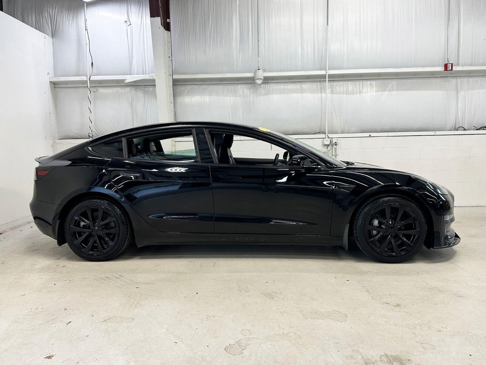 2022 Tesla Model 3 Long Range Dual Motor All-Wheel Drive