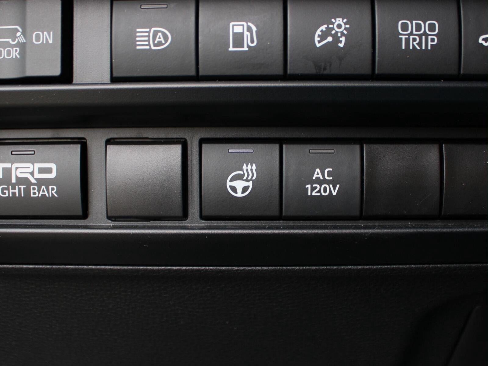 2023 Toyota Sequoia SR5