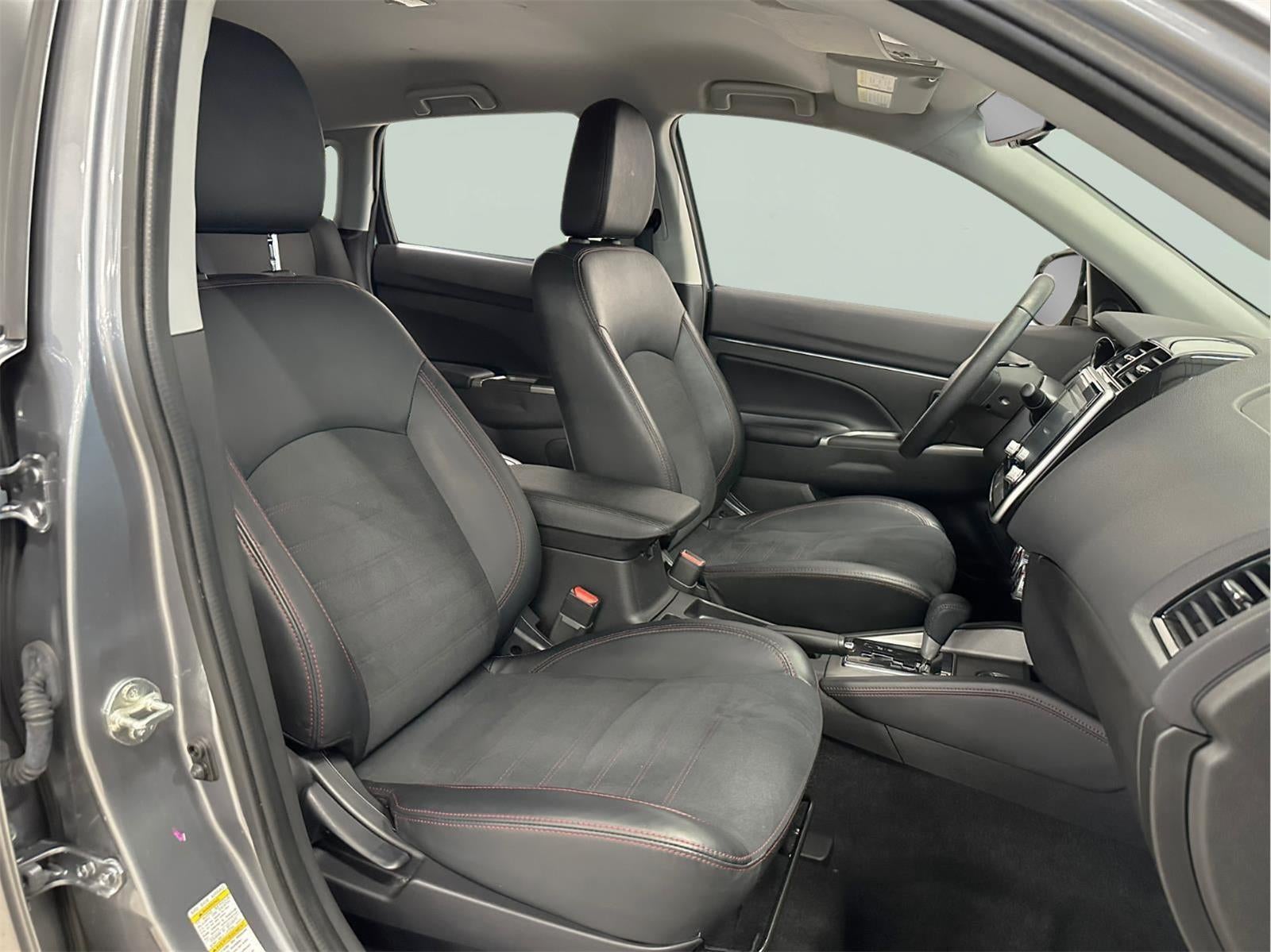 2024 Mitsubishi Outlander Sport S