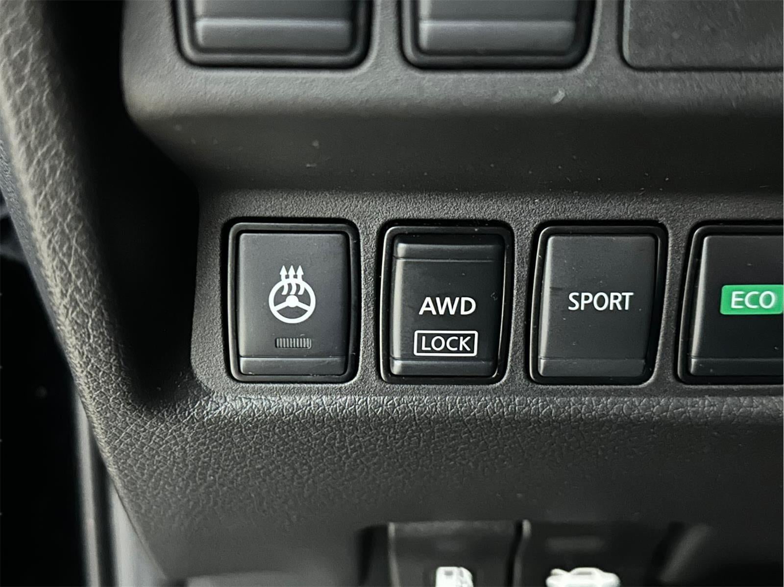 2022 Nissan Rogue Sport SL AWD Xtronic CVT