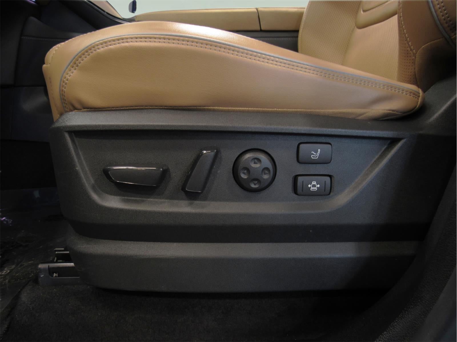 2025 INFINITI QX80 SENSORY AWD